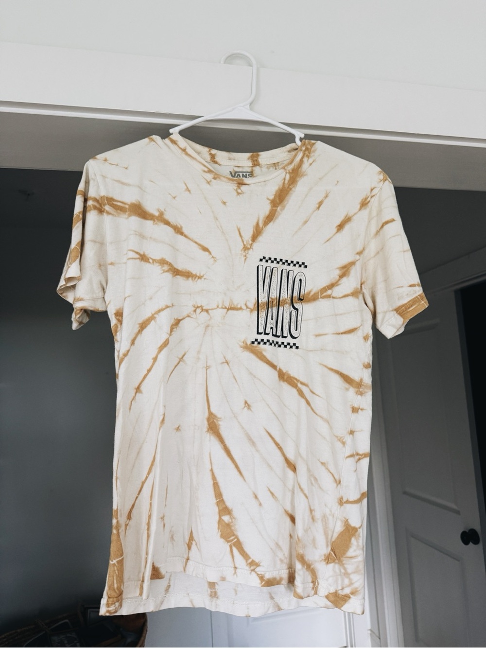 Vans Beige & White Spiral Tie-Dye Tee